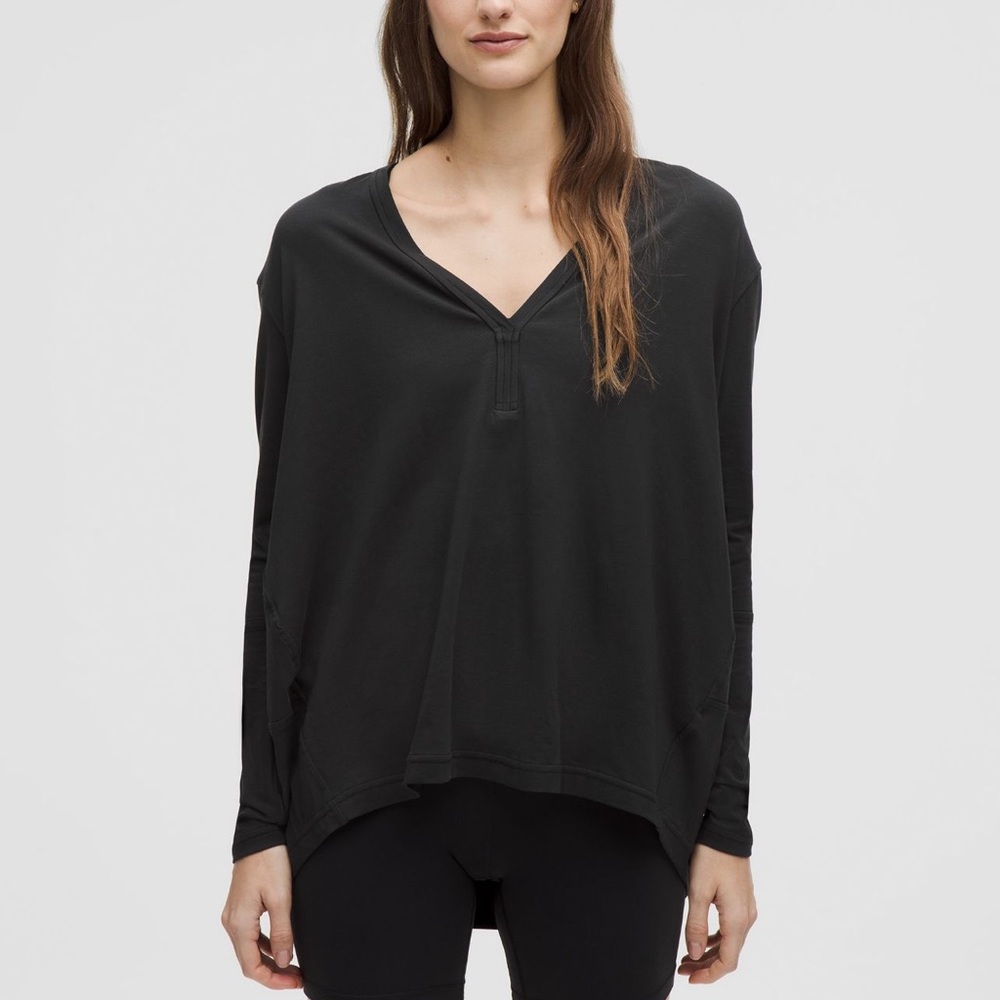 Lululemon Back In Action V-Neck Long-Sleeve Shirt, Black, Size 14